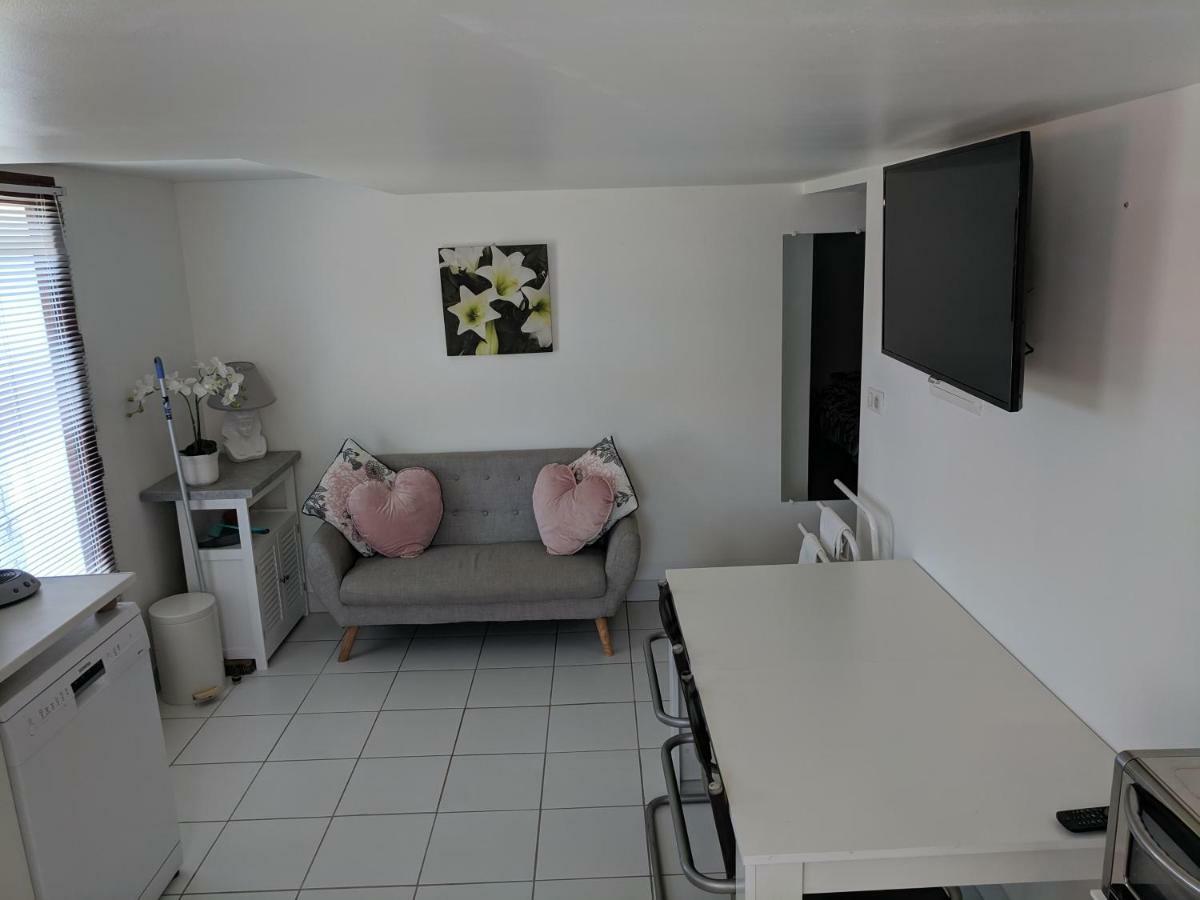 2 Person Apartment Ascain Kültér fotó